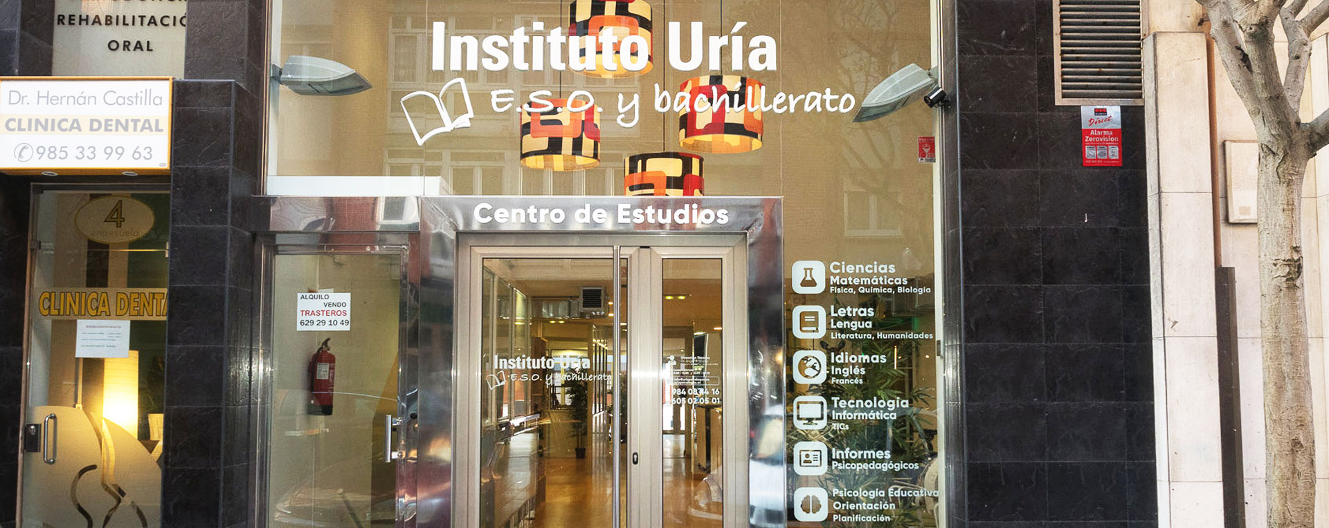 Fachada del Instituto Uría